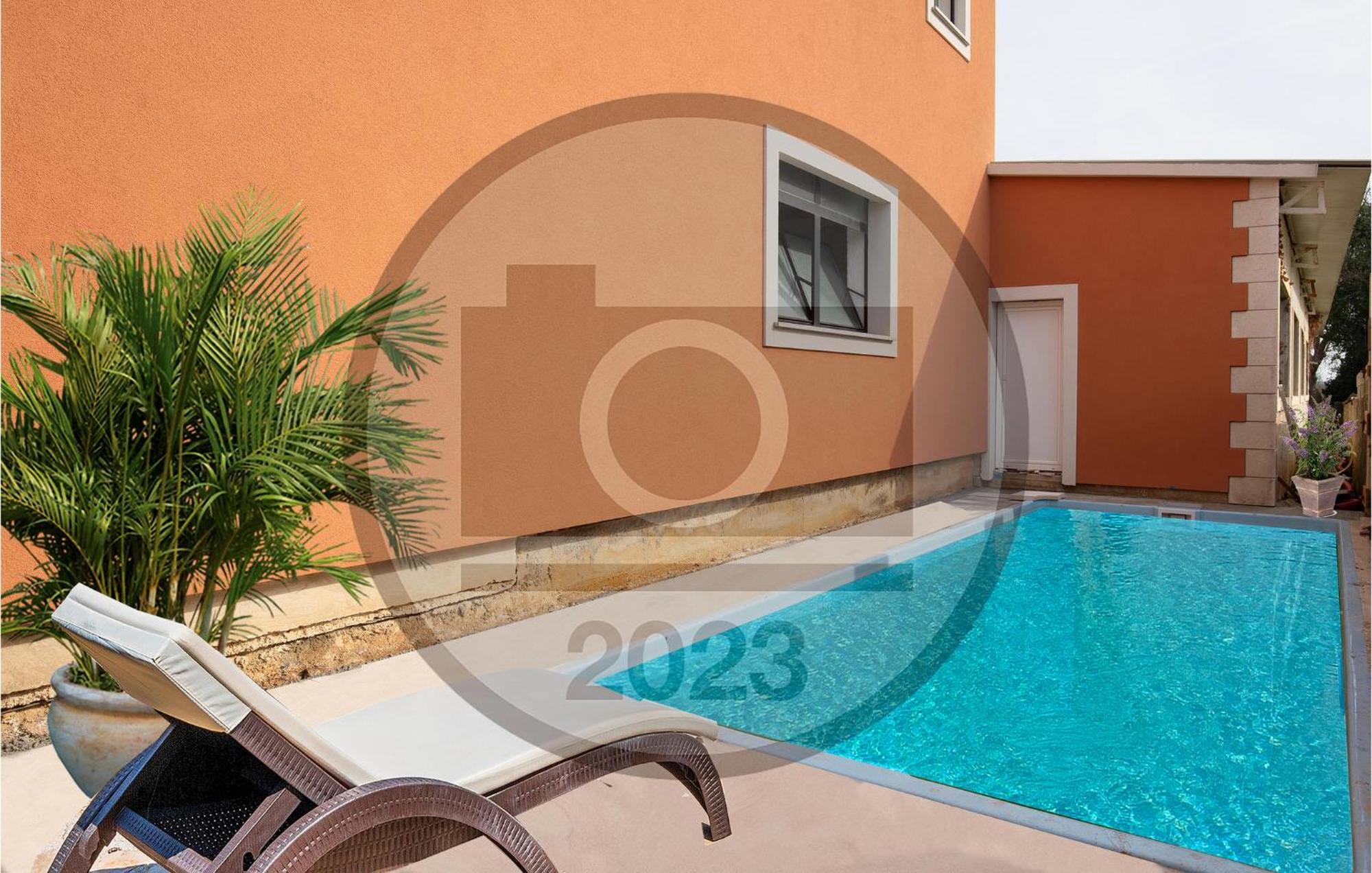 Lovely Home In Sisan With Outdoor Swimming Pool Εξωτερικό φωτογραφία